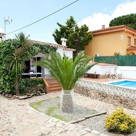 Sandra Villa L' Escala